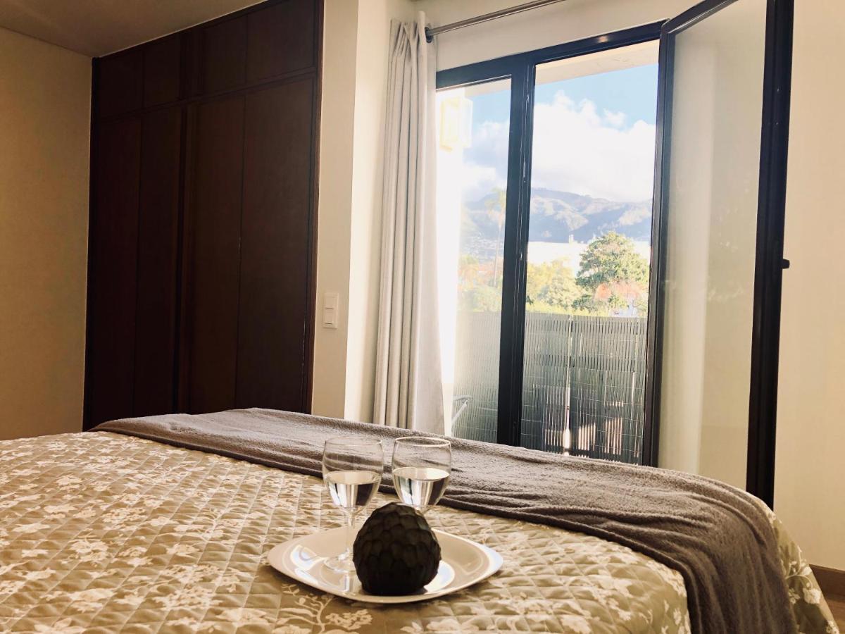 Blue River - Rua Dr Pita - Rooms Near Jardim Magnolia 푼샬 외부 사진
